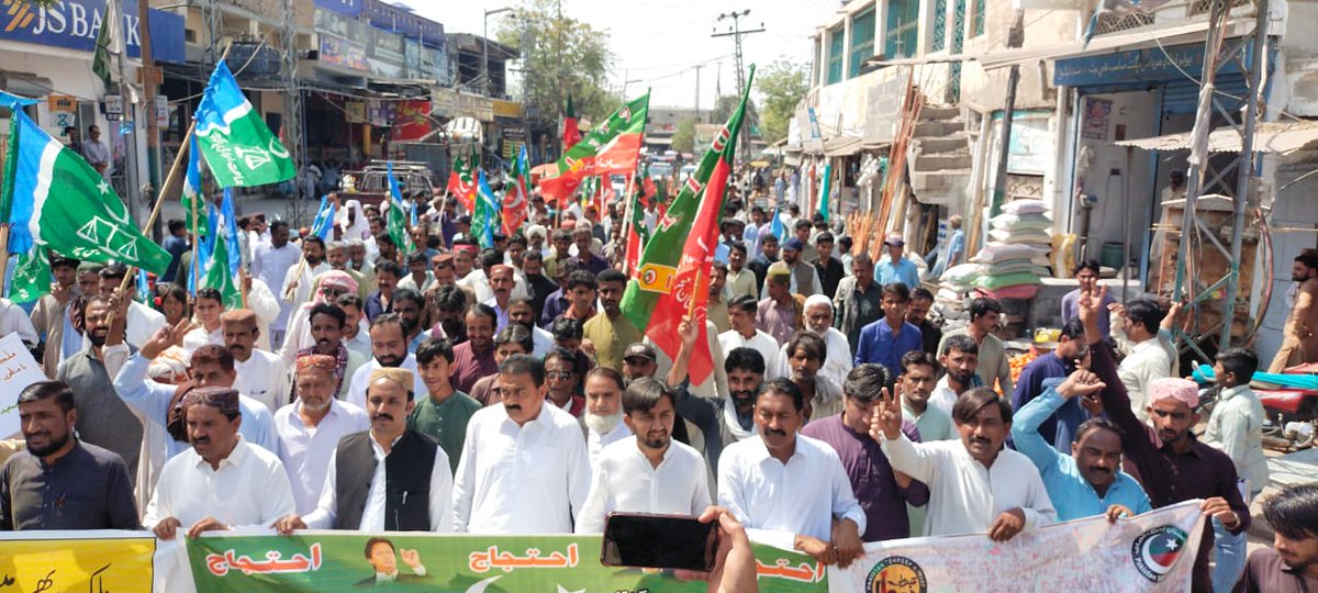 #PTI #Tharparkar #ImranKhan #SMQ