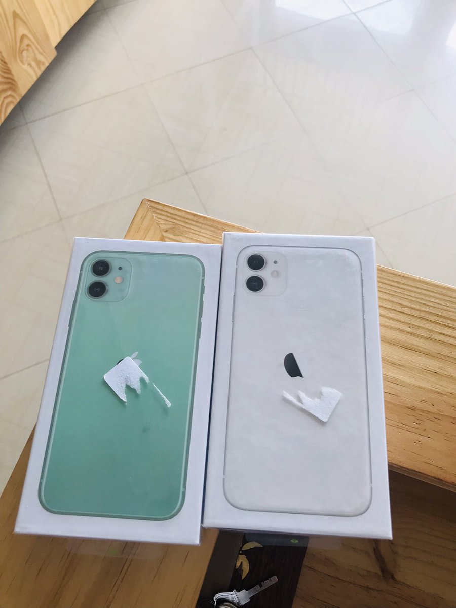 joekusH99's tweet photo. @iamfeisalisalum iPhone 11 ☑️
Brand new full box Gb64

Available 1,100,000 https://t.co/PInl9SGRZk