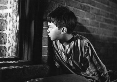 monivb71's tweet image. ¿Qué palabra puede definir el fotograma? 

#BobbyDriscoll BOTD 

#TheWindow 1949