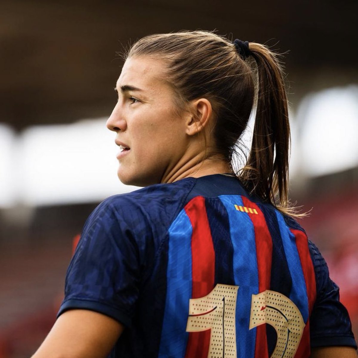 Patri habla sobre la selección:

🎙️“Costó hacer el comunicado. No es un aire que nos dio. Fue muy pensado”

🎙️“Te tienes que morder la lengua. ¿Capricho cuando estás renunciando a tu carrera y a defender a tu país? Solo pretendemos mejorar para ganar”

✍🏼 SPORT