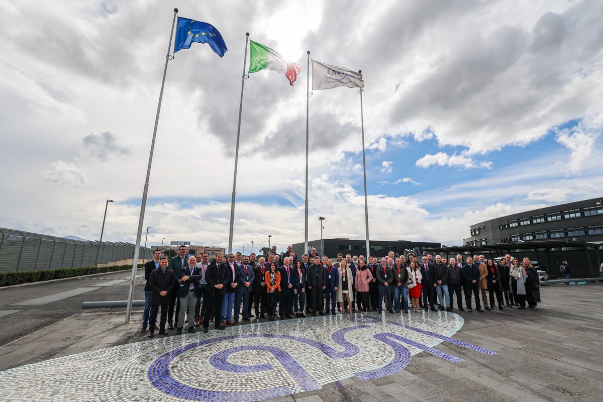 ENTRUSTED19's tweet photo. When in Rome🇮🇹
Some serious knowledge-sharing activity happened yesterday, 2 Mar, at @ASI_spazio w/ various #GOVSATCOM environment #EU stakeholders invited.
Live Demos of 3 use cases &amp; operation scenarios reg. deployment of secure #SatCom services were presented.
Details 2 follow https://t.co/sUCJev4VLz