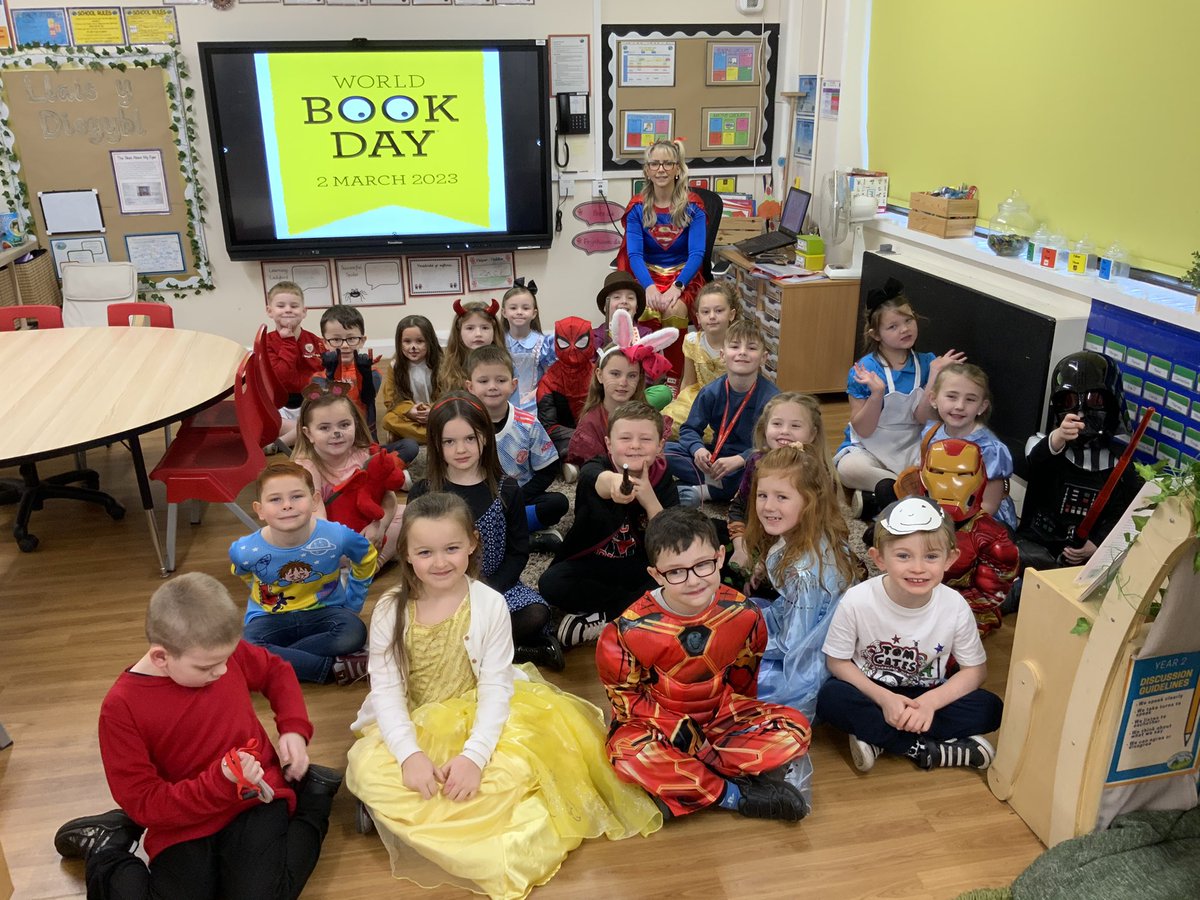 MissCotton18's tweet photo. Year 2 have dressed up for World Book Day today and they all look amazing 🤩📚 #WorldBookDay2023 @MissFord17 @NantYParcSchool @CaerphillyCBC https://t.co/2GIhqNbJTc