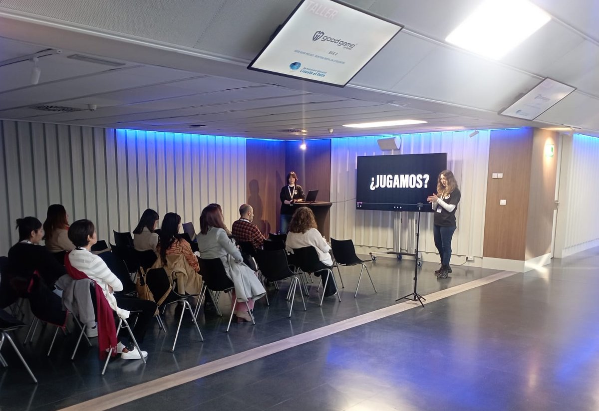 Esta mañana <a href="/Nidiaenlared/">Nidia Represa</a> y <a href="/Noa_sin_h13/">Ay No!!</a> han estado en las jornadas <a href="/Llevate_elExito/">Llévate el Éxito</a> para hablar de su proyecto, con el taller: "Good Game Project. Identidad Digital en la Educación"

Sin duda, ¡súper interesante de conocer!🔝

#identidaddigital #educación