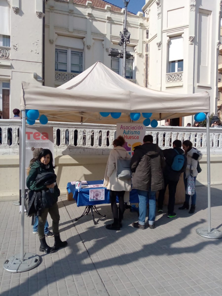 El 17 de febrero celebramos un evento por el Día Internacional del Síndrome de Asperger. Gracias a toda la sociedad oscense, entidades y administraciones por la gran acogida y, en especial, a <a href="/CadisHuesca/">Cadis Huesca</a> por su invervención. #Conocer para #Comprender por muchos más #18F 💙