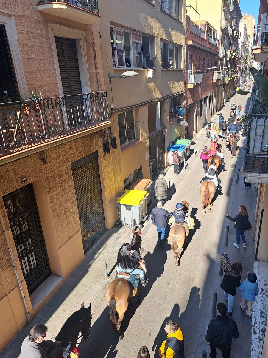 When people on horseback start throwing tons of sweets at local residents,  you know it is Sant Medir time in Gracia, Barcelona!