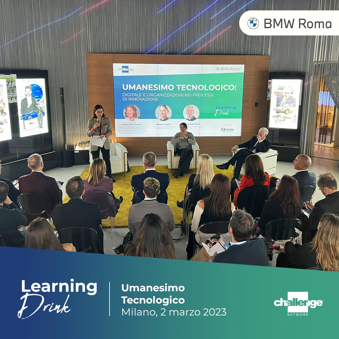 challengentwrk's tweet photo. Uno scatto dal nostro #LearningDrink di ieri a #Roma: un focus su #digitale e organizzazioni nei processi di #innovazione.
Ringraziamo tutti i partecipanti, Marta Bertolaso, moderatrice dell'incontro e i nostri ospiti Anna Illiano di @MAGroup15 e @enrico_martines di @HPE_Italy https://t.co/jFo7g85mlo