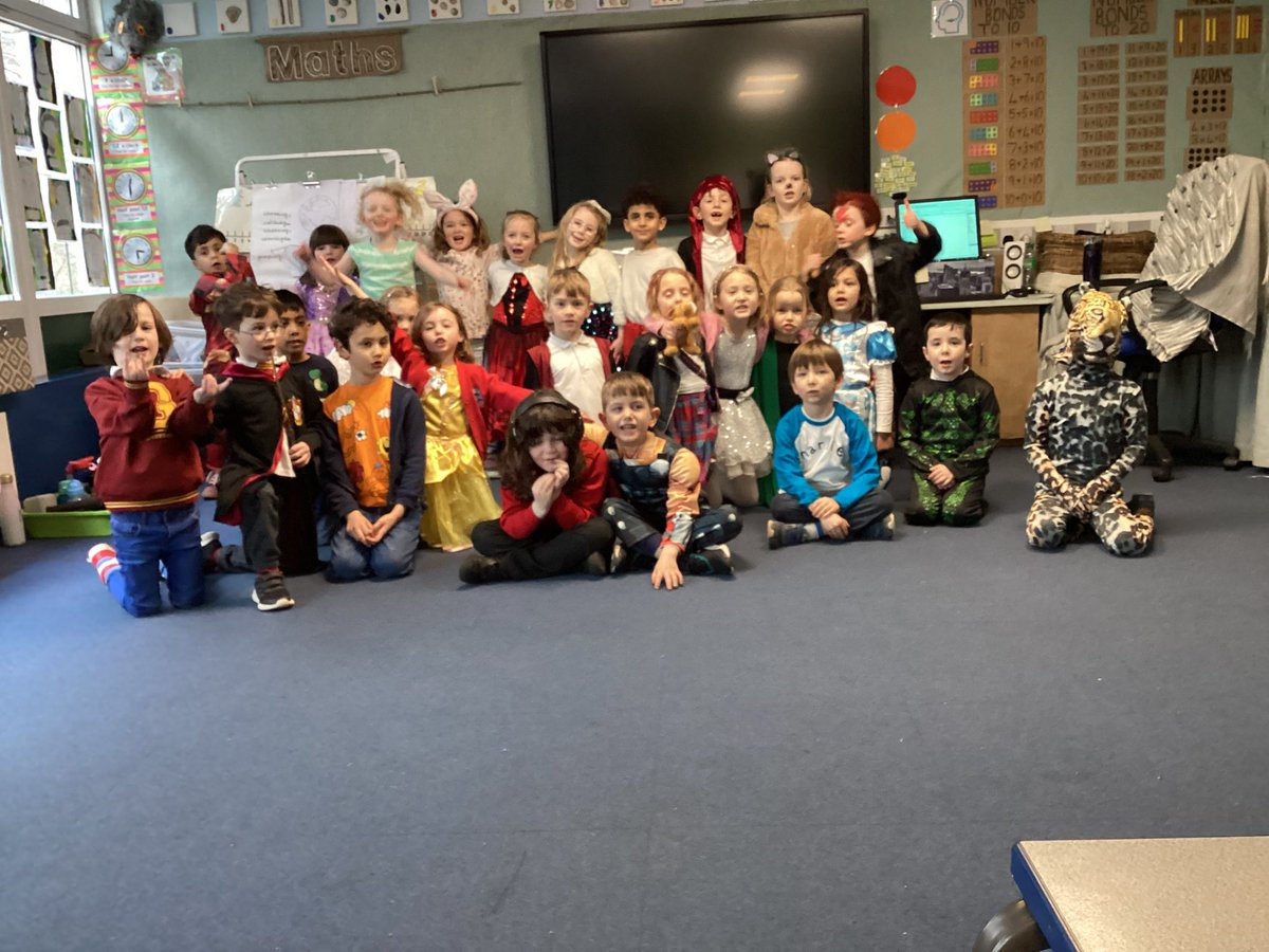 MissGarvey's tweet photo. World Book Day! We had an exciting day which included a catwalk, sharing stories, a yr 4 teacher reading to us and a special illustrator @BrookburnP 📚 https://t.co/fu1Fh4BB5I