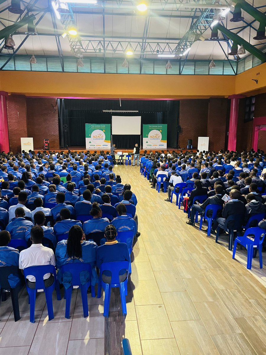 Sedzan's tweet photo. On the road….time to inspire our #futureleaders we cannot take this lightly. https://t.co/RIjQ3kTzO4
