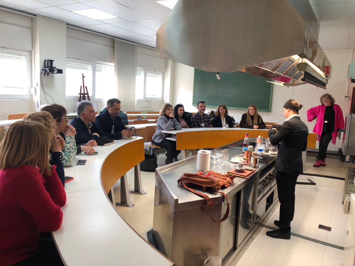 CEIP SAN JOSÉ DE CALASANZ DE FRAGA tweet media