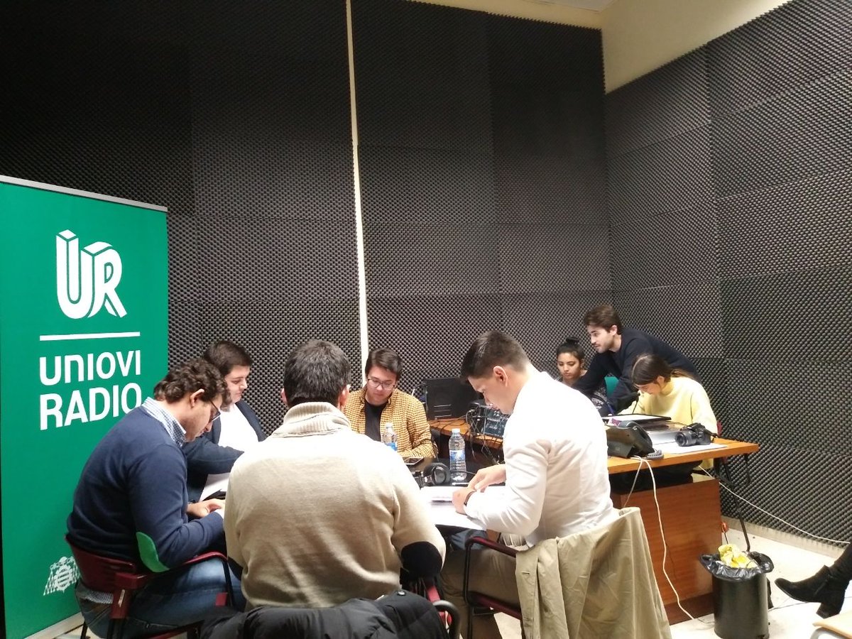 UnioviRadio's tweet photo. Desde luego no es tan fácil como poner un tuit -eso ya lo sabemos- pero vamos a intentarlo, ¿no?

Agradecemos mucho RT. https://t.co/tXhN0aLvca