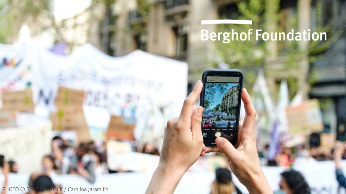 BerghofFnd's tweet photo. How does an intersectional feminist perspective on digital #peacebuilding give agency to communities exposed to discrimination?

Ahead of #IWD2023 next week, read our @FriEnt_news rep Nina Strumpf's blog on technology fostering equality in #peacebuilding: https://t.co/1WIYXfMx64 https://t.co/MkadHDzV5d