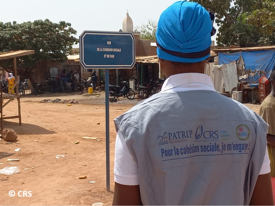 PatripStiftung's tweet photo. Congratulations to the Ambassadors for Peace, CRS and OCADES for naming the "Street of Social Cohesion and Peace" in Niangoloko.
@AA_stabilisiert
#PATRIP #BurkinaFaso #afrika
https://t.co/pC5x0DPHm7 https://t.co/aSobmbQojy