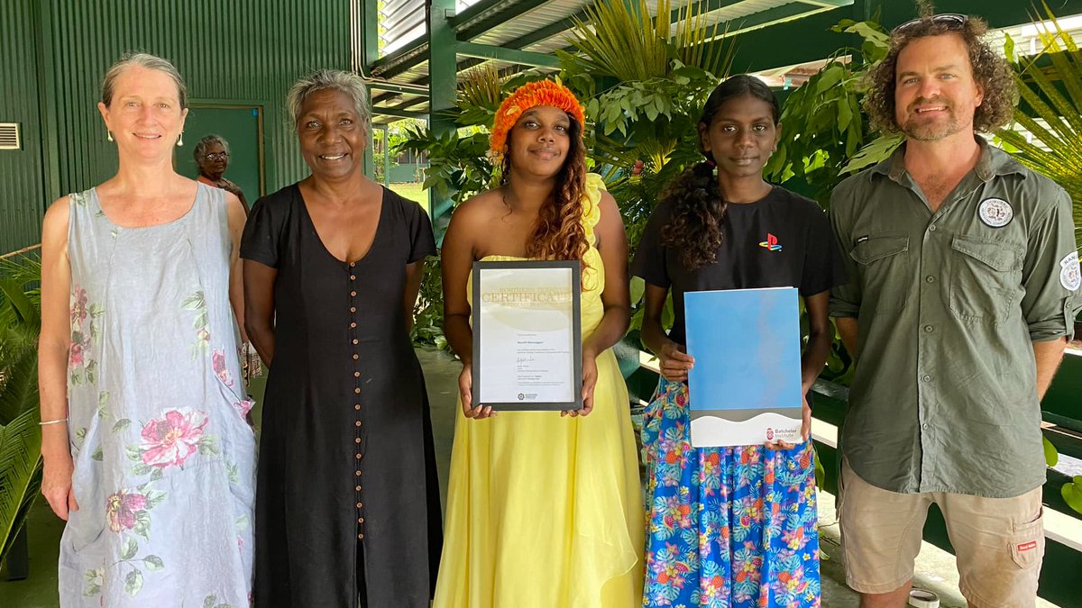 Northern Land Council sends congratulations to all the graduates at Yirrkala Bilingual School, including those in the Learning On Country program that will start work as Rangers with Dhimurru Land Management!! #Dhimurru #Bilingual #YirrkalaSchool #LearningOnCountry @NLC_74