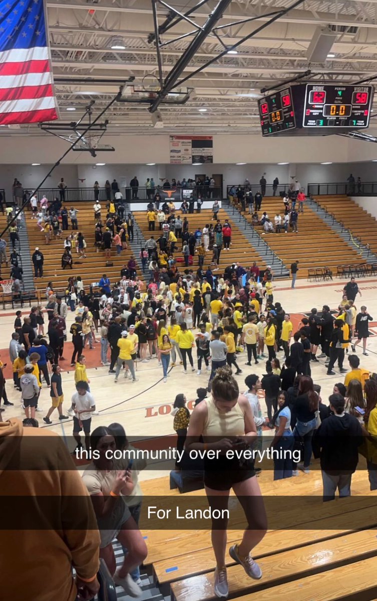 LANIER_HERD's tweet photo. FINAL FOUR

🏀 VS Lee County
📆 Saturday @ 4
📍 West Georgia Coliseum
⚫️ Black Out ⚫️

MAKE THE TRIP AND LETS GO TO STATE. Spirit bus will be provided for FREE, fill out the link below for your spot. More Info in link. 

https://t.co/jEpwIVPHjx

@LanierADNews @CoachMayweather https://t.co/q4JcvGRaOg