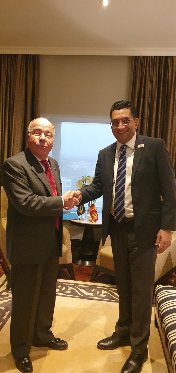 Foreign Minister @alisabrypc met with Brazilian Foreign Minister Mauro Vieira today (3) in New Delhi on the sidelines of the #RaisinaDialogue2023. The Ministers reviewed the current status of the relations between the two countries. @Itamaraty_EN @MFA_SriLanka 🇱🇰 🇧🇷