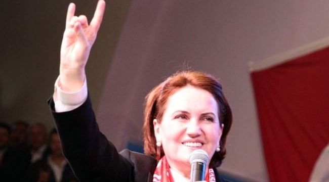 NevzatNevzatC's tweet photo. İyi Parti Genel Başkanı Meral Akşener Millet İttifakı'na verdiği hiçbir sözü tutmadı!
Altılı Masa Yıkıldı, Yıktı! Yalana çıktı! #meralakSener’miş, Truva Atı’ymış!
Meral Akşener Tarih Oldu!
YAZIKLAR OLSUN! https://t.co/KgHS75V32s