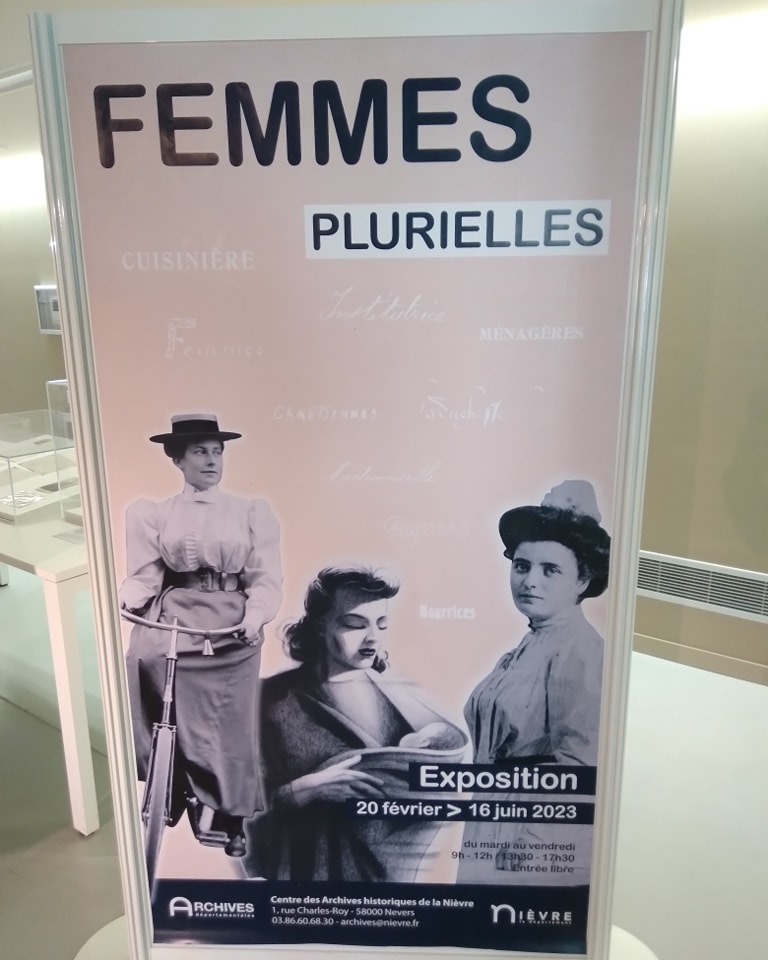 Magnifique exposition au Centre des Archives Historiques de la Nièvre, intitulée "Femmes plurielles": histoire de femmes nivernaises, connues ou anonymes,  au travers de différentes thématiques (religion, éducation, travail, guerre, vie quotidienne). 
 #exposition #nièvre