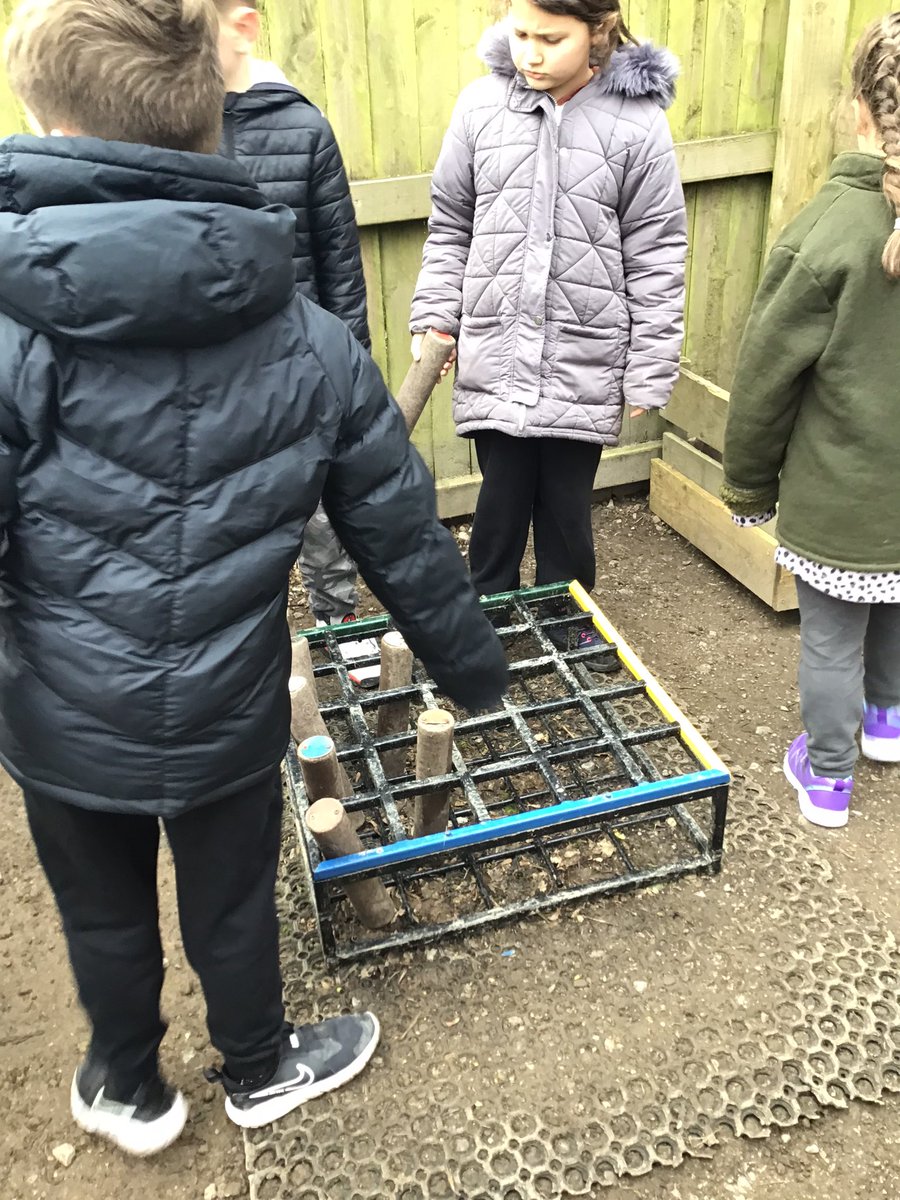 Class6DPS tweet media