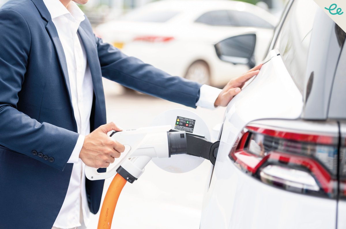 choyleva's tweet photo. 1/4 #Beijing’s withdrawal of subsidies for new #EnergyVehicles (NEVs) at the end of 2022 may cut sales for months, as customers rushed to place orders late last year, but will not change the industry’s upward trend, forecast former industry minister Miao Wei. https://t.co/TF4rQIjGiI