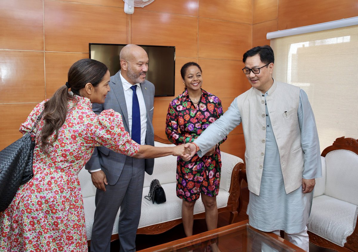 Kiren Rijiju tweet media