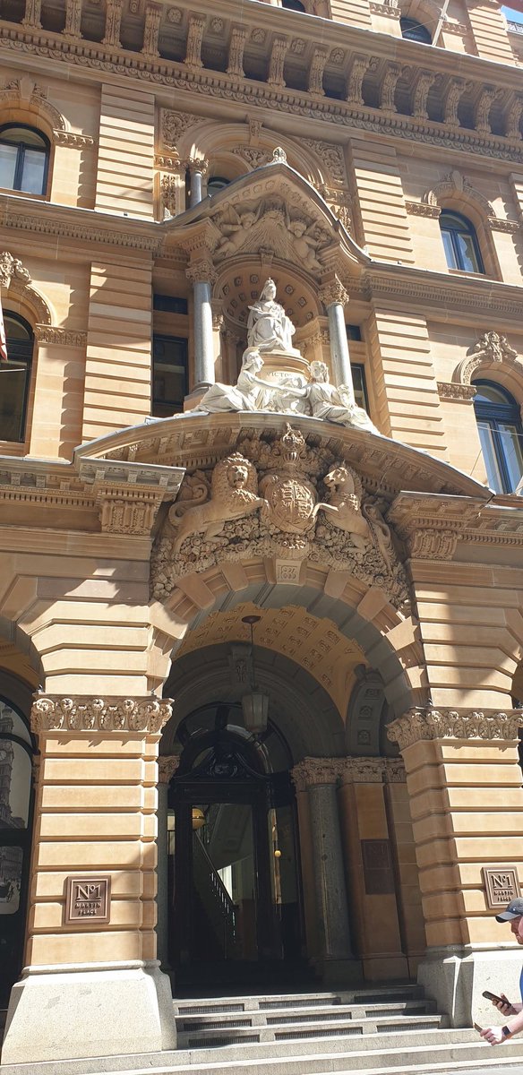 CherScheff's tweet photo. Former GPO building. #Sydney 
#Fullertonhotel https://t.co/Fi4tg4HsLb
