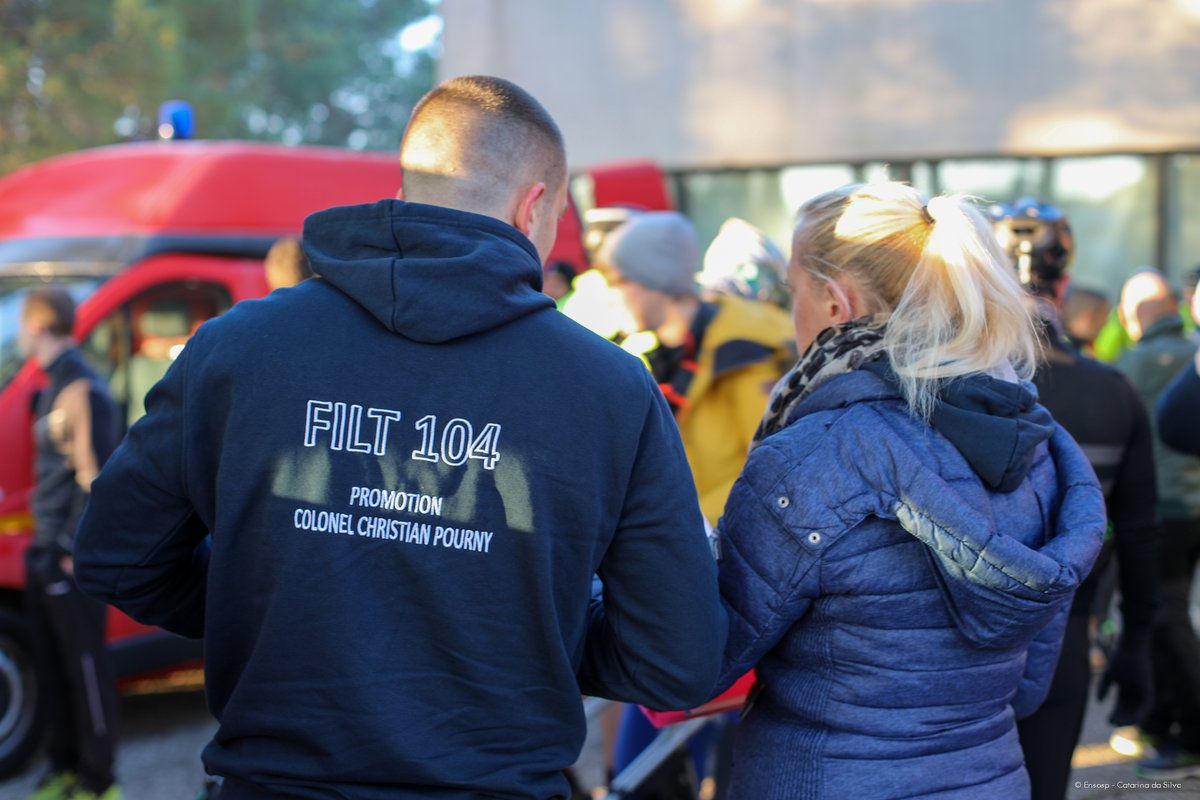 Top départ pour les officiers-élèves de l’Ensosp #Filt104 ! 🚲 Un raid jusqu’à Loriol-sur-Drôme pour rendre hommage aux 5 sapeurs-#pompiers décédés en novembre 2002.
👉193 km 
👉 6 étapes 
👉 4 départements (13, 84, 26, 07)
#Engagement #Solidarité #Equipe