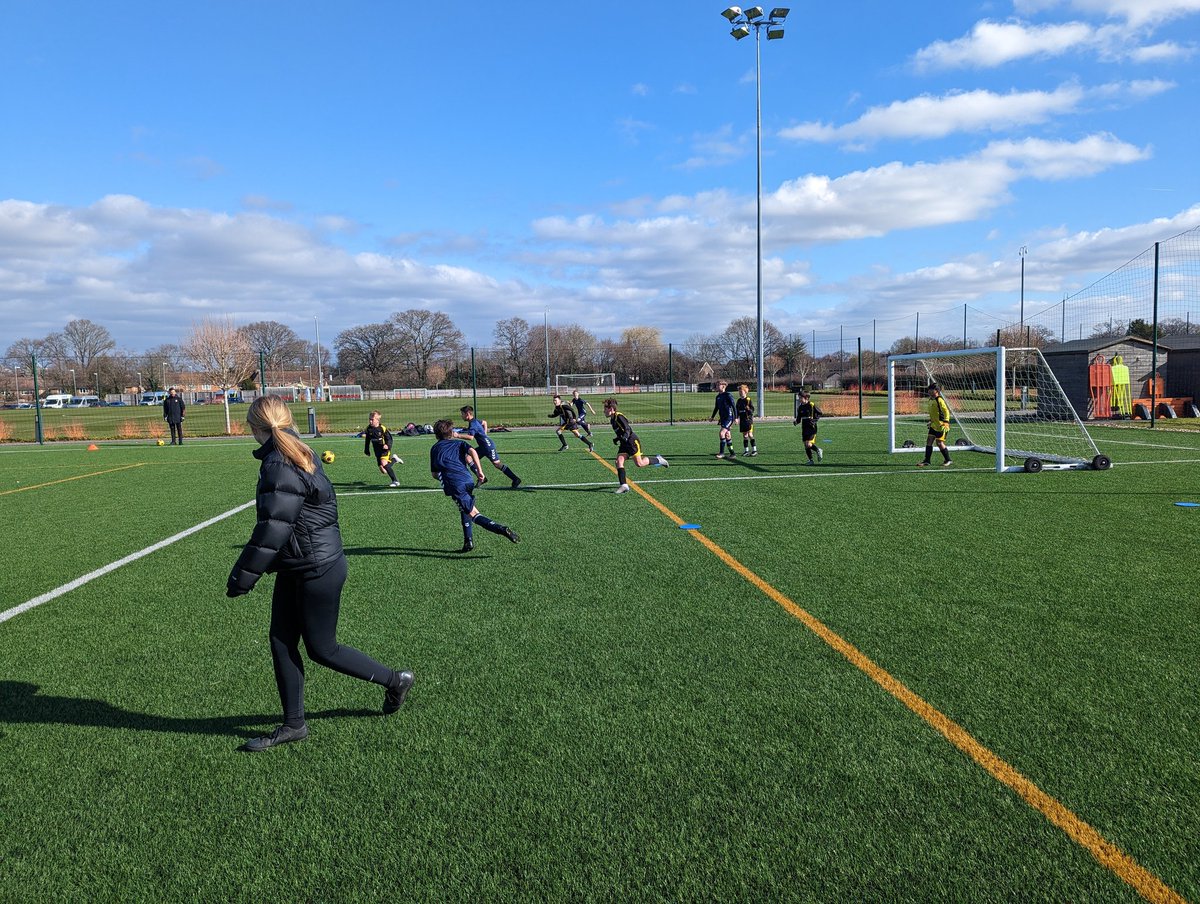 4-0 in the last group game. Onto the quarters!