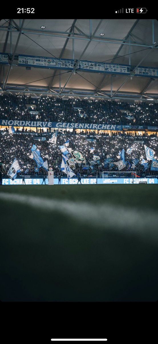 Kennst du den Mythos vom Schalker Markt, die Geschichte, die dort begann, der FC Schalke wurde Legende, eine Liebe, die niemals endet 💙💙
