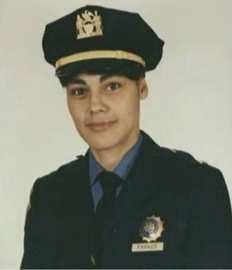 NYPD_Guardians's tweet photo. In observance of Womens History Month tonight's guests will include Ret Lt Alicia Parker
Alicia Parker retired from the New York City Police Department in 1995 after 22 years of service. She was the third African American woman to be promoted to the rank of lieutenant in the NYPD https://t.co/dlGmhiv6zs