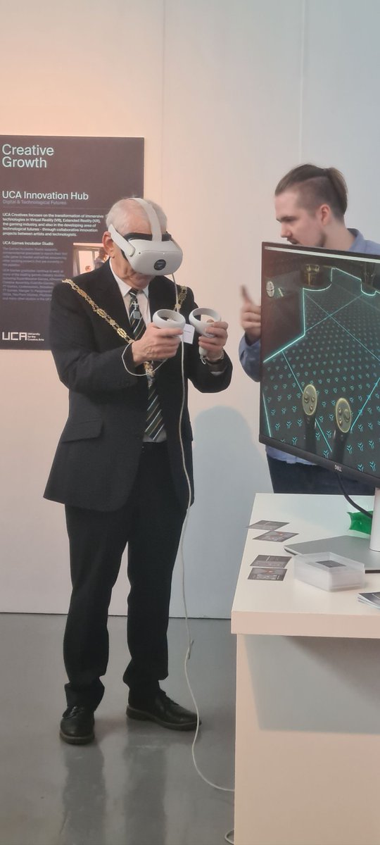 UCAROffice's tweet photo. The event had awesome breakout sessions. Delegates, discussed the latest CreaTech trends, the future of film production, and the skills gap in creative industries. So much great insight and knowledge was shared! #CGSummit #CreaTech #filmproduction #creativeindustries https://t.co/Ft2ISpRrKe