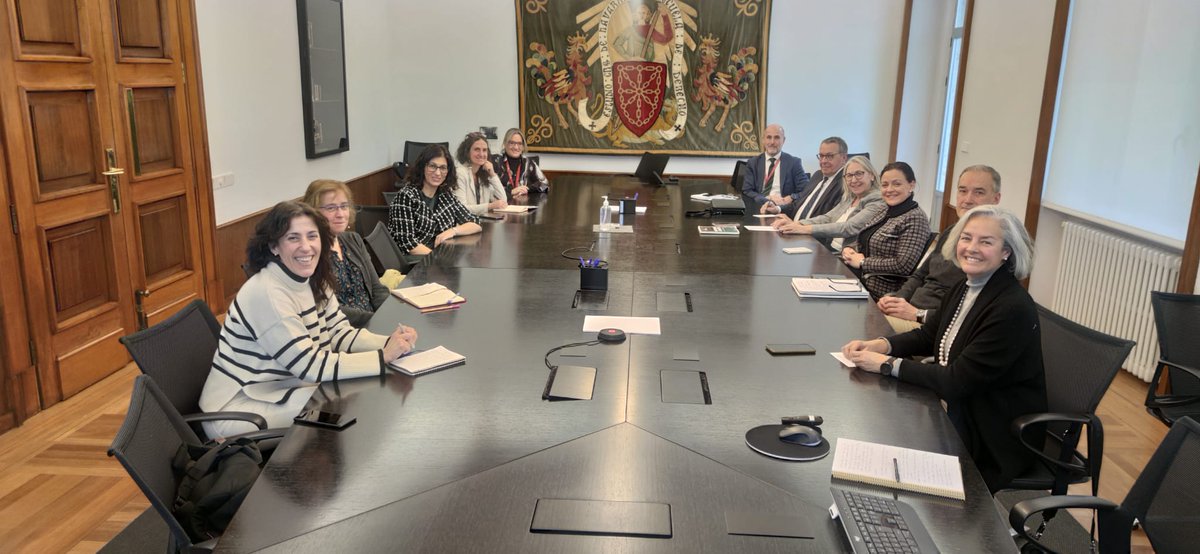 MeridianoZeroMk's tweet photo. 📋Coordinamos ayer la 1ª reunión 2023 de la Mesa MICE de Pamplona&amp;Navarra @Meet_In_PNA para analizar los extraordinarios resultados de 2022. Un segmento turístico de alto impacto económico en el territorio que proyecta además el conocimiento y la innovación de #Navarra al mundo🌏 https://t.co/lmELnRF0QR