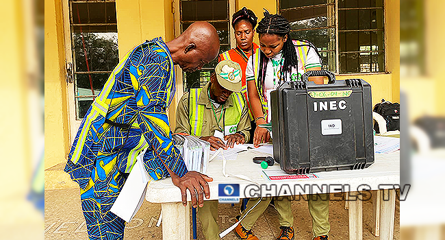 channelstv's tweet photo. Nigeria’s Presidential Election Badly Flawed – UK’s Financial Times
https://t.co/NUWiiwefqK https://t.co/L0gTU31myw