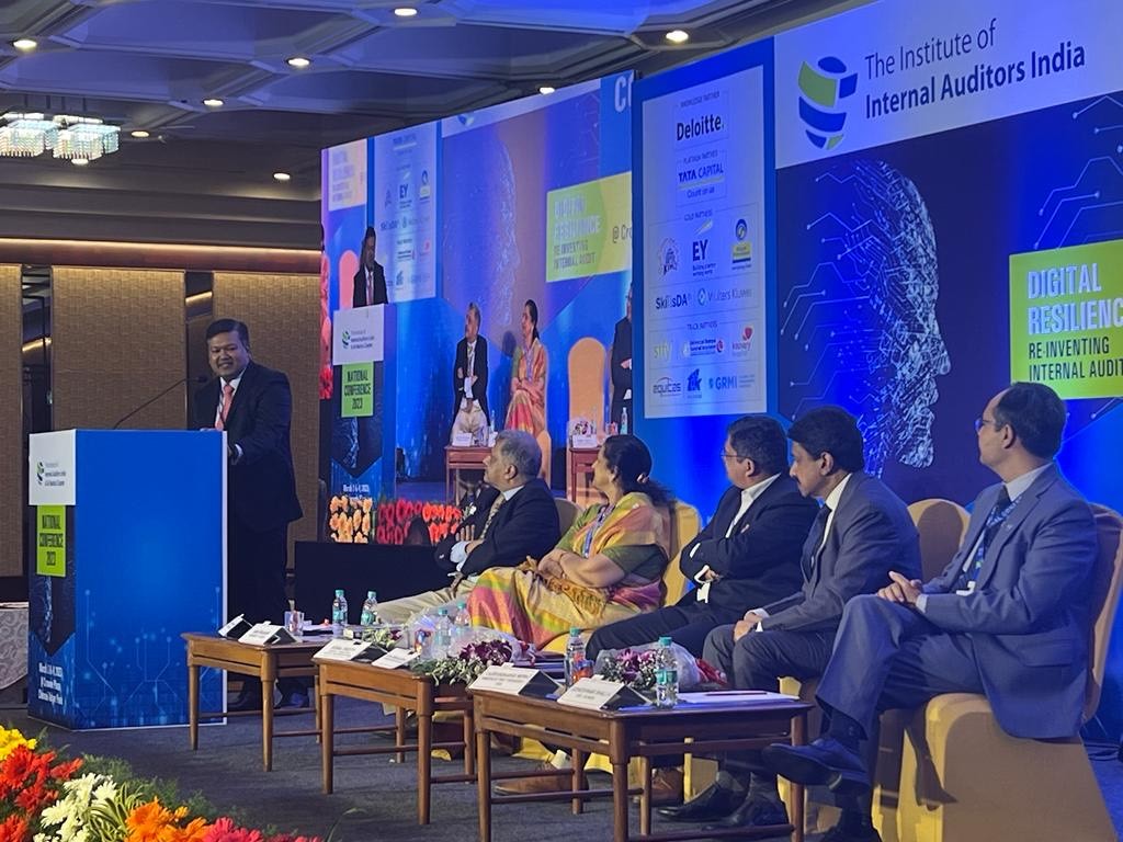 DeloitteIndia's tweet photo. #DeloitteAtIIA

The “IIA National Annual Conference 2023,” has kickstarted on an insightful note. 

Romal Shetty, CEO Designate, Deloitte India, spoke about how the dynamic risk landscape is changing in the #InternalAudit (IA) sphere.

#NowToNext #RiskAdvisory #Digital @iiamadras https://t.co/MG3RYbi8Cw