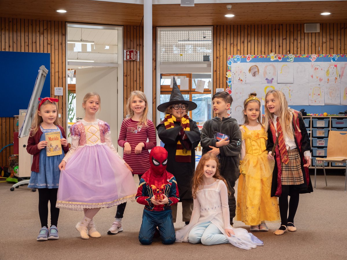 Munich International School tweet media