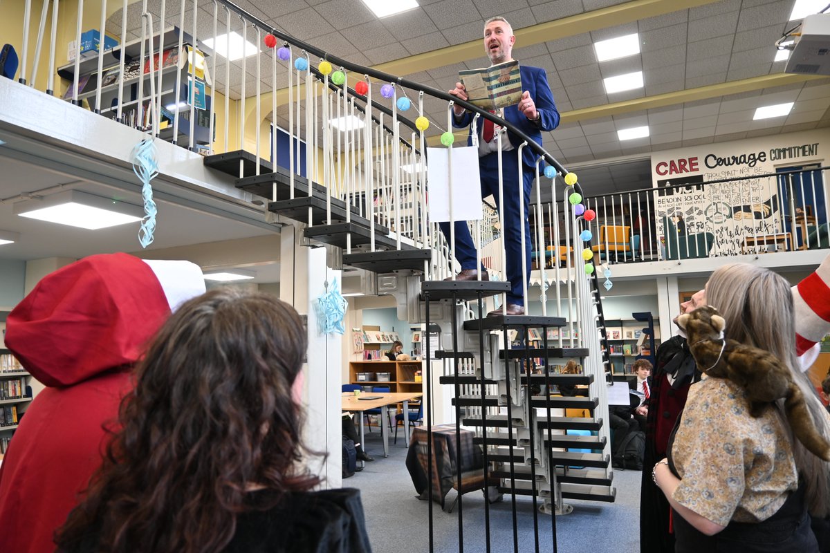 CalderTrust's tweet photo. Our Learning Resource Centre was a hive of activity yesterday with the launch of the Readathon competition, workshops with a published author @JenBurkinshaw Our students have been challenged to read, record and gain sponsors until the end of term @ReadforGoodUK  #Worldbookday2023 https://t.co/aNHIzrDfq4