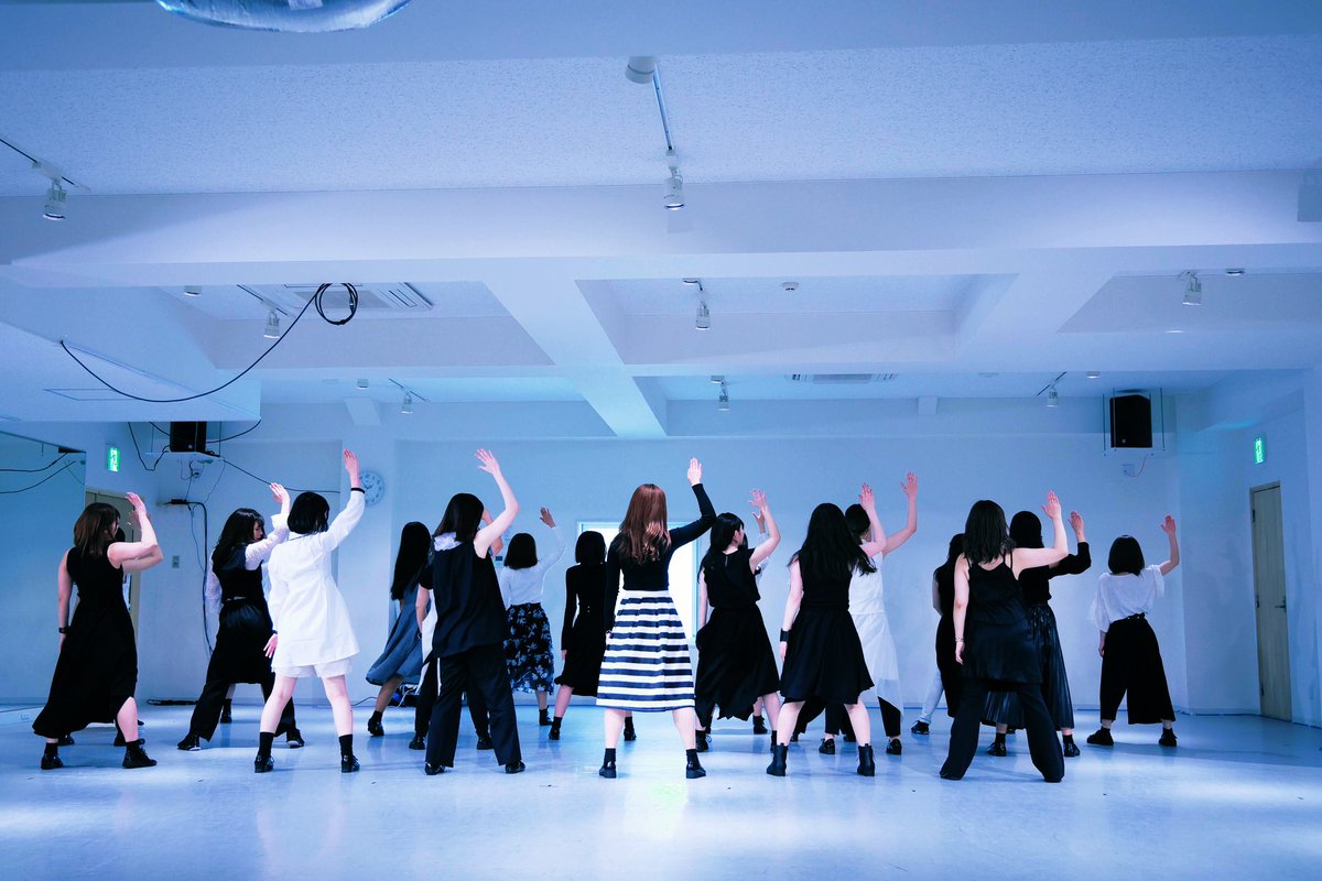 _ichigozaka46's tweet photo. 🎥動画公開🎥
乃木坂46 『インフルエンサー』踊ってみた🌉
白石麻衣さん西野七瀬さんダブルセンター、2017年レコード大賞受賞曲💿
それぞれにこだわりのあるMV衣装で踊りました💜🍓
是非ご視聴ください！👇👇
https://t.co/rsqtfzIgqG
#乃木坂46 #踊ってみた
サムネの別ver.など添えて📸 https://t.co/yduVmnLOVc