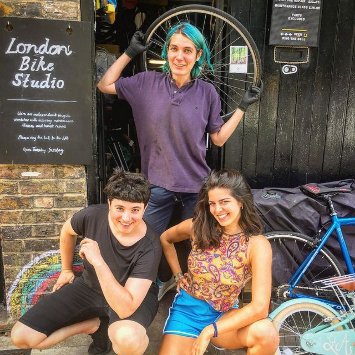 GameCentraI's tweet photo. Need to get your bike serviced in North London? This is @londonbikestudio. Stay tuned as they organise a Ride Out to The Cycle Show for members of the community to come together to enjoy all things bicycle.
#cyclingcafe #cyclingcafelondon #rideout #bikeworkshop #workshop https://t.co/AukYHQlIkx