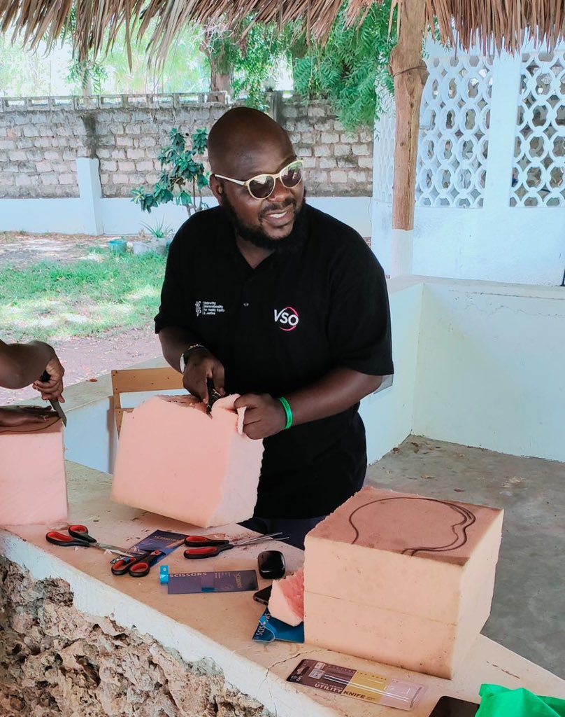 maono_space's tweet photo. Today, we are hosting @VisionsMT, who are constructing euro puppets that they use to perform scripts touching on sensitive topics like GBV.

CBOs and other change agents in Kilifi County are welcome to join us at any time to carry out their activities. #maonospace #njoomaono https://t.co/tPNmjX3e0F