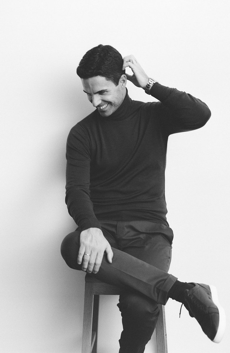 Lacazest's tweet photo. We’ve got Super Mik Arteta! 😎 https://t.co/iD7V4r64Gv