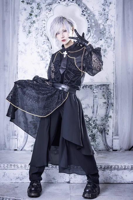 【新アーティスト写真公開】╋━━✞うと ( )✞担当カラー 白色      ━━━╋#ベアードアード#ベアドア 