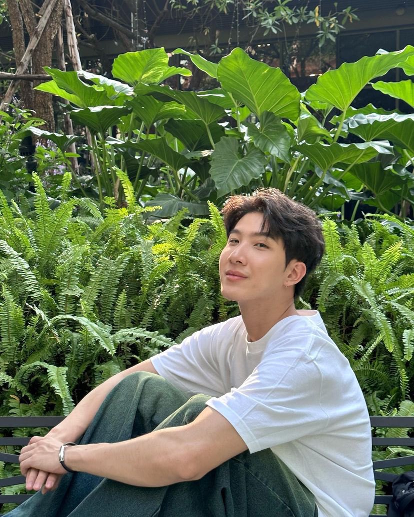 ktlism's tweet photo. นี่สินะหล่อแบบเป็นมิตรกับสิ่งแวดล้อม https://t.co/IMG5Z2DTRp