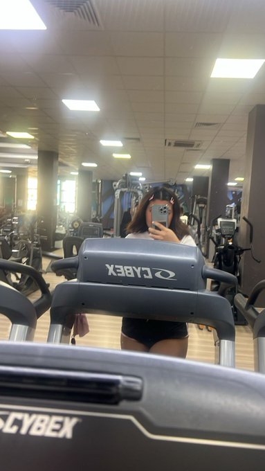 💕m-as antrena cu cineva prin vestiar nintel https://t.co/WSWqUz8bg3