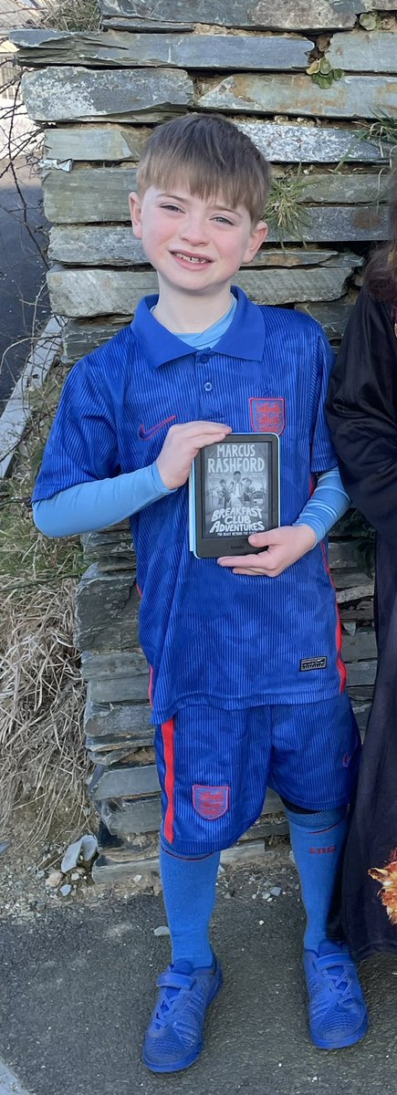 fbellwinfrow's tweet photo. @MarcusRashford  my son loves your books and went as you for world book day 2023. Thank you for inspiring the next generation ⚽️ https://t.co/HYGZYw0wBv