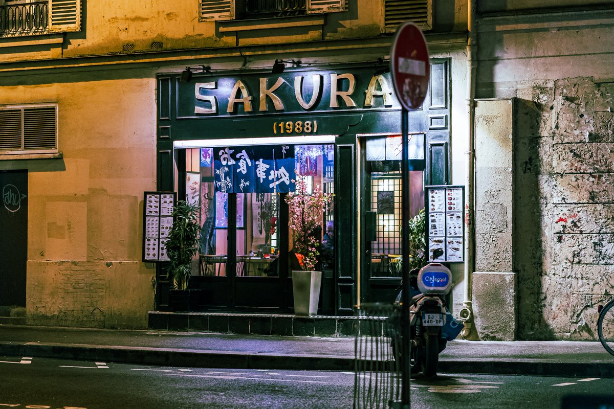 Paris, France 2023 #nightstreetphotography #streetphotography #travelphotography #SonyAlpha #sonya7c #sony85mm