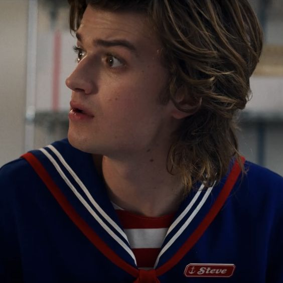 peipnpu's tweet photo. Artists!!!💗
Since I've been drawing a lot of side profiles lately I thought Ima share my collection of side profile references for Steve and Eddie since it took me ages to find but it helped a lot💞
(1/4) https://t.co/Z5ycfnflps