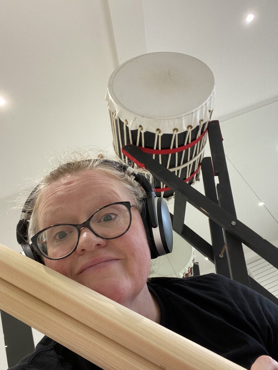 IbukiTaiko's tweet photo. Just me, ma metronome, ma big bachi and ma tarp big baby today doing my homework for @KodoHeartbeatEn taiko school, loving the challenge! #taikolove #newchallenge #alsoamdead #practicepractice #wreckedbuthappy lol @FoyleOBon https://t.co/pRp9XVwlAI