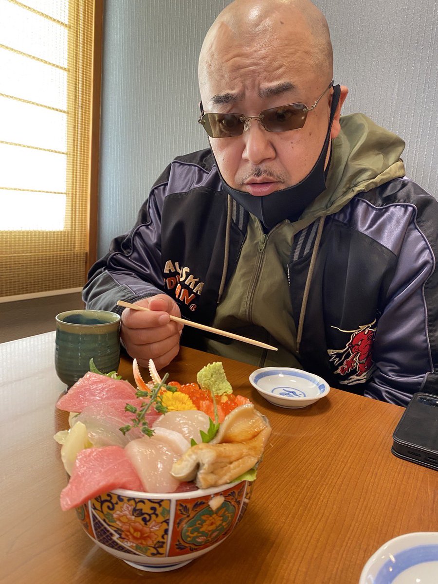ゲッツ板谷 tweet media