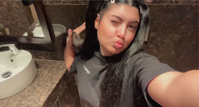 Pot sa ti-o sug in baia restaurantului? https://t.co/eyKTInjxV7