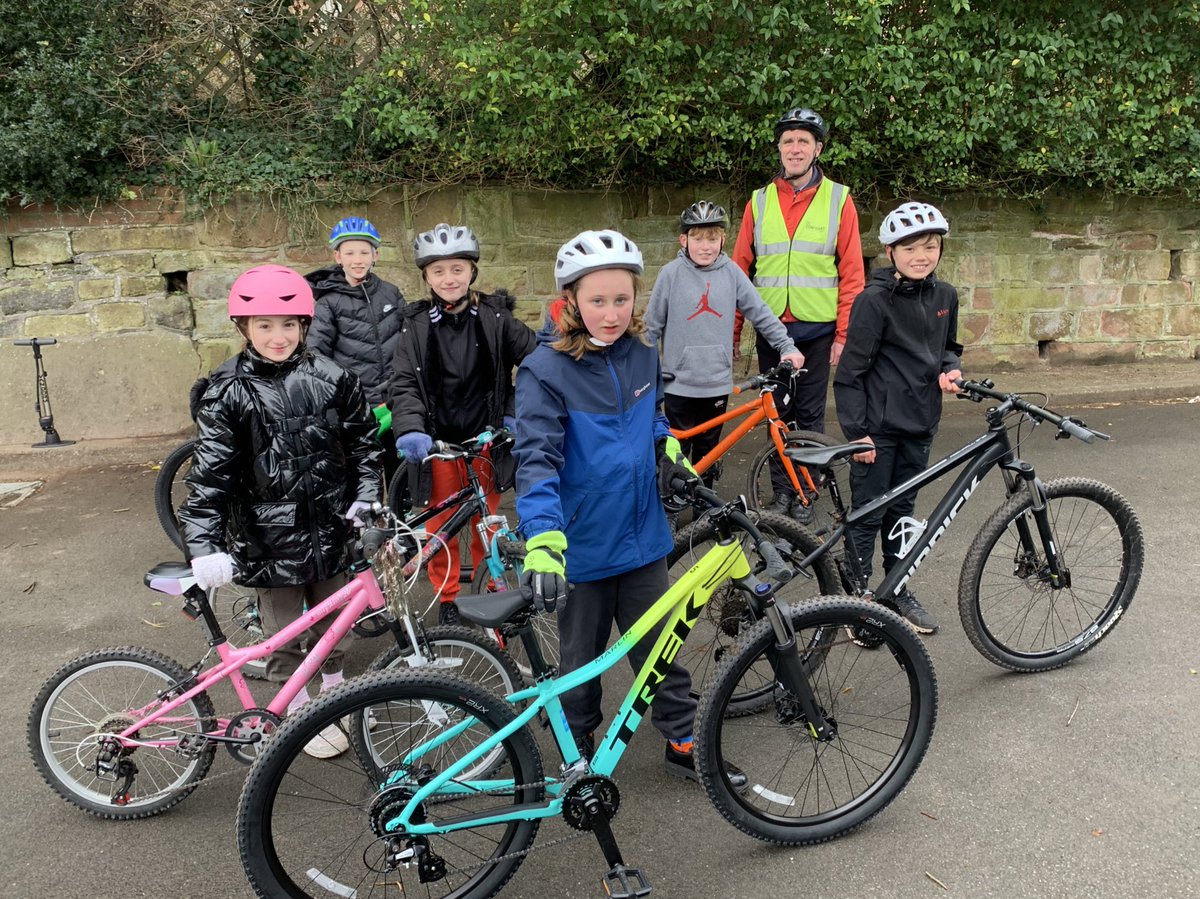 FrodshamCE's tweet photo. #Y6 have been busy on their bikes with #BikeRight #BikeAbility @BikeRightUK @CycleConfident @1st4sportQuals π²
Theyβve developed their safety knowledge, cycling skills & confidence by riding on the playground & the local roads π΄ββοΈ Thank you!
#AViciousCycle #WheelieGood #TopTyre π
https://t.co/yNqNRv4eVX