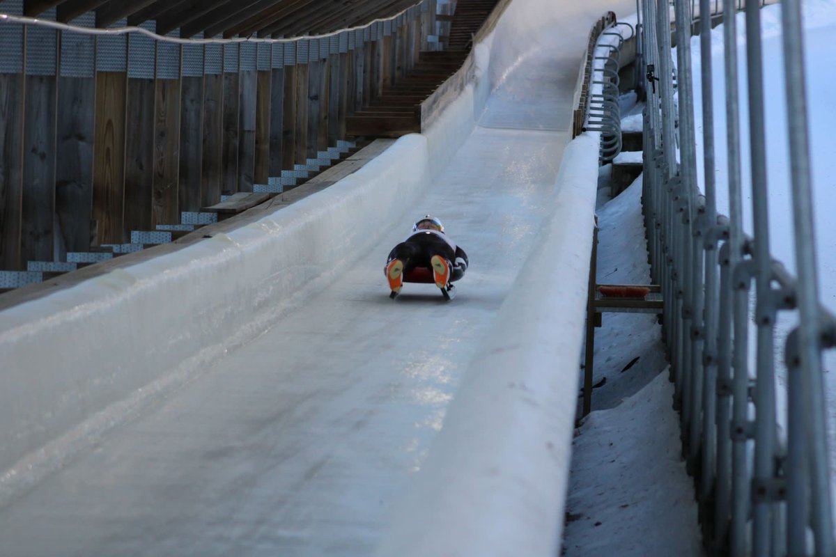 That’s a wrap - Interservices Luge Championships complete 🇳🇴 Well done all, especially Sgt Dani Scott (RAMC) 🥇 winning the ladies event &amp; Cpl Steve Webb (RTR) 🥈 finishing runner up in the male event #luge #icesports #interserviceschampionships #britisharmy #bethebest #lugelove
